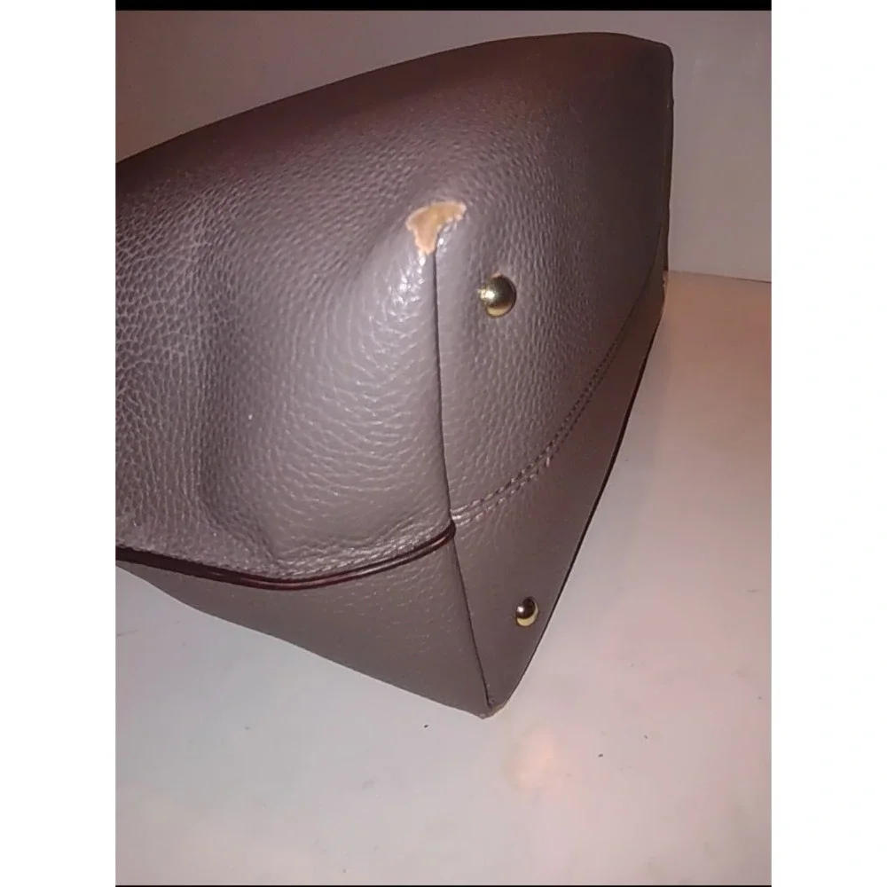 Lauren Ralph Lauren Cross Body Purse Taupe, Inside pocket, Shoulder Strap 18x13 - Picture 5 of 11